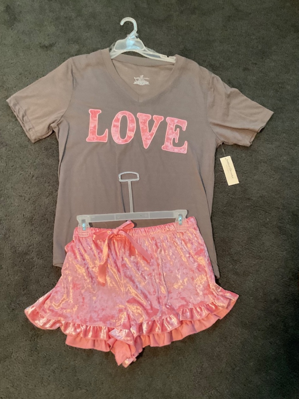 Women’s two-piece pajama set pink and gray size large NWT